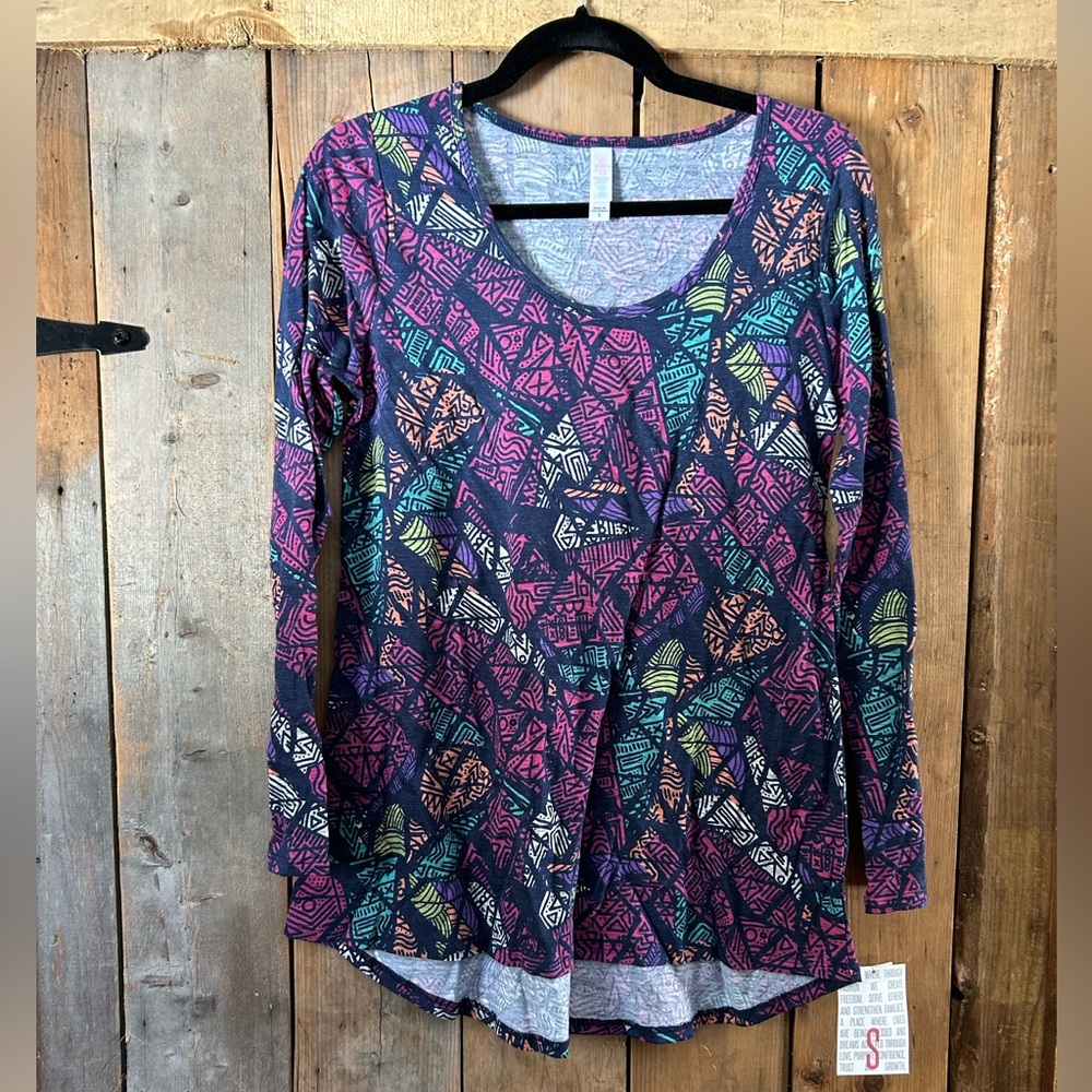 LuLaRoe Lynnae size S with tags.